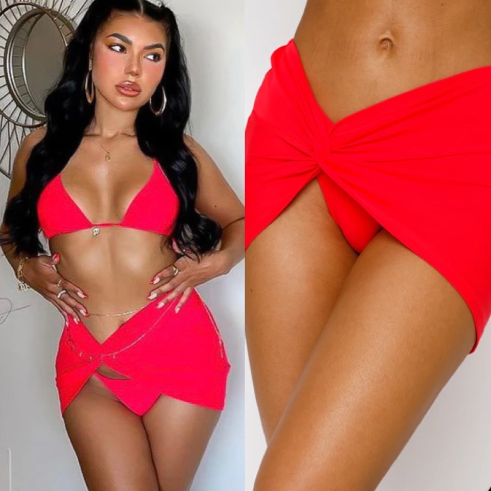 White Fox Boutique Sweet Sunset Twist Skirt